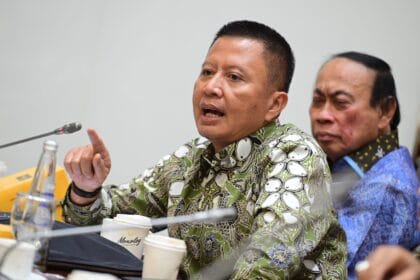 DPR RI